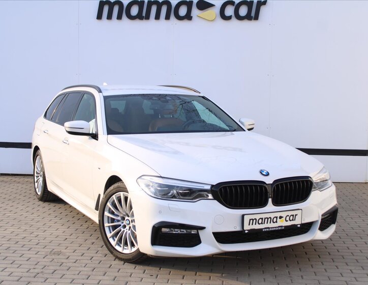BMW Řada 5 Kombi 3,0 l 195 kw