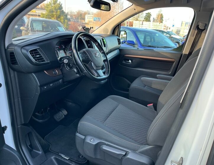 Toyota ProAce Verso VAN / Minibus 2,0 l 130 kw
