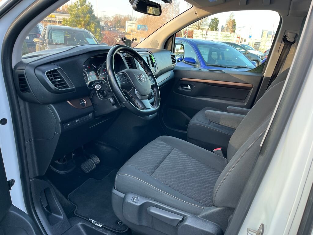 Toyota ProAce Verso VAN / Minibus 2,0 l 130 kw