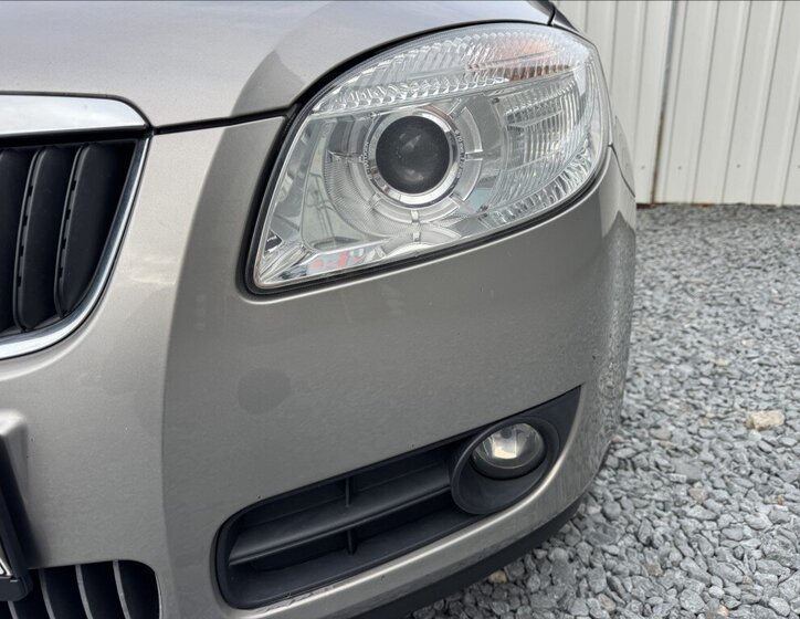 Škoda Roomster Kombi 1,2 l 51 kw