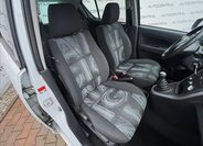 Opel Agila 18
