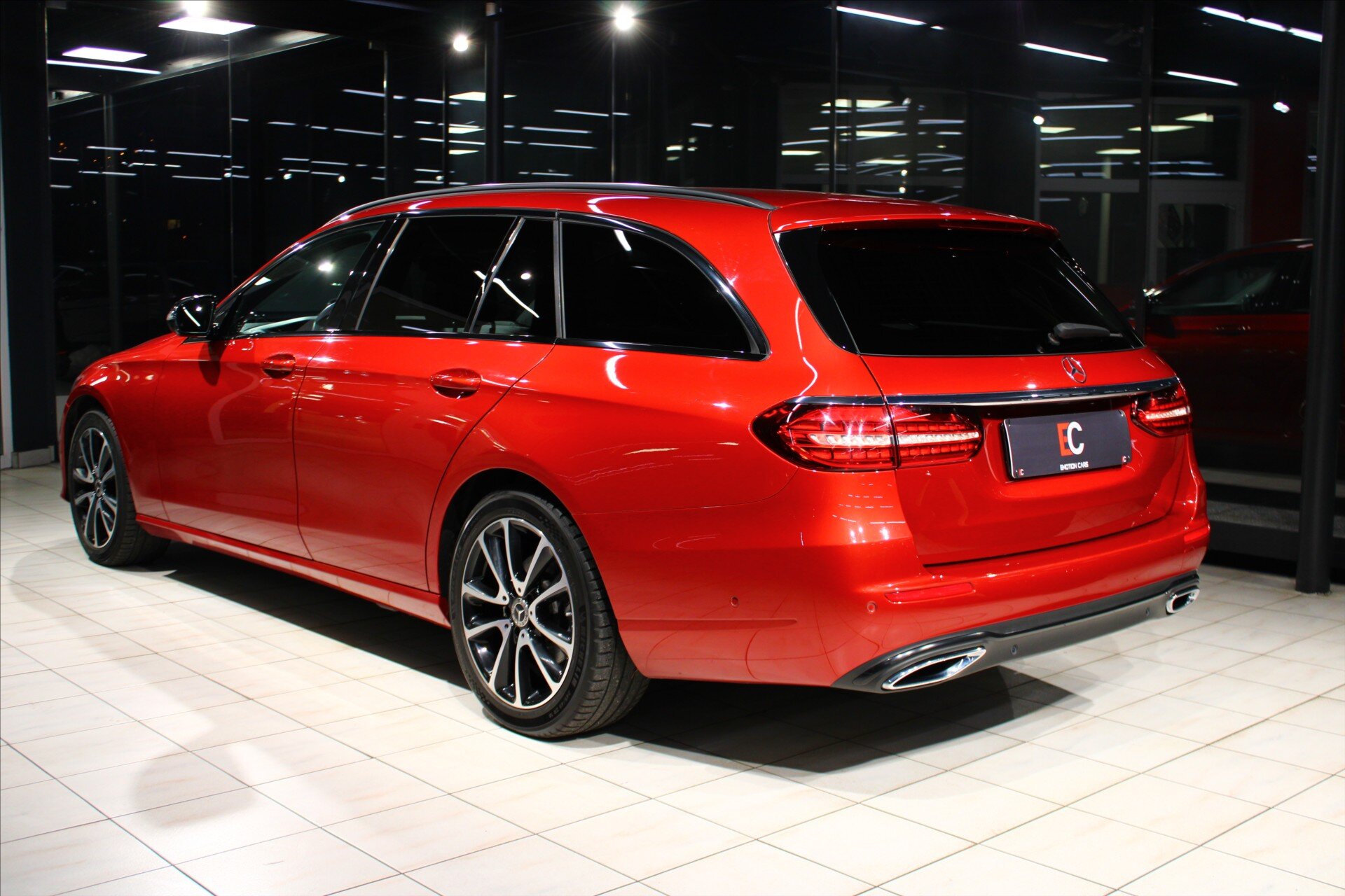 Mercedes-Benz Třídy E Kombi 2,0 l 195 kw