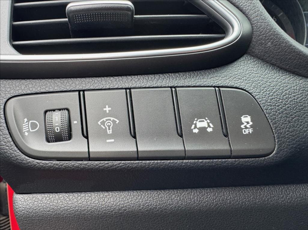 Hyundai i30 Kombi 1,4 l 103 kw