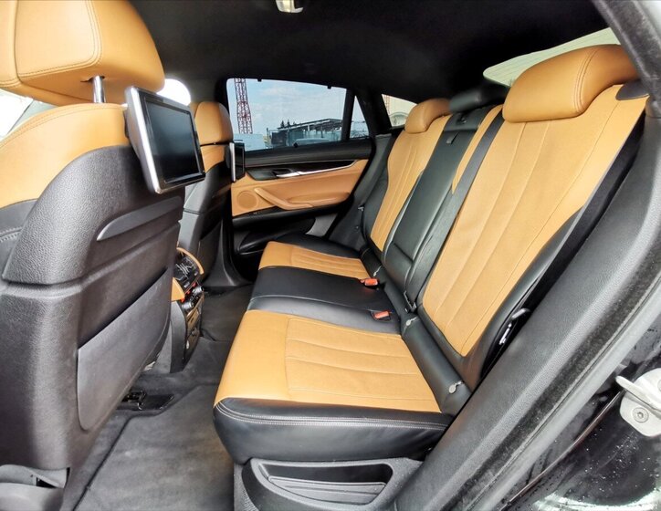 BMW X6 SUV / Terénní 3,0 l 190 kw