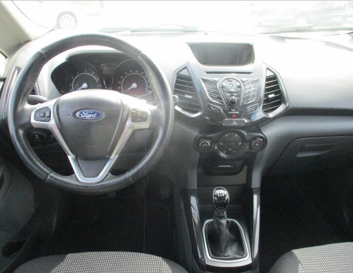 Ford EcoSport 16