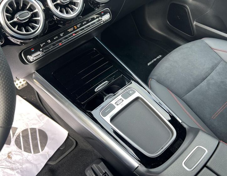 Mercedes-Benz EQA 13