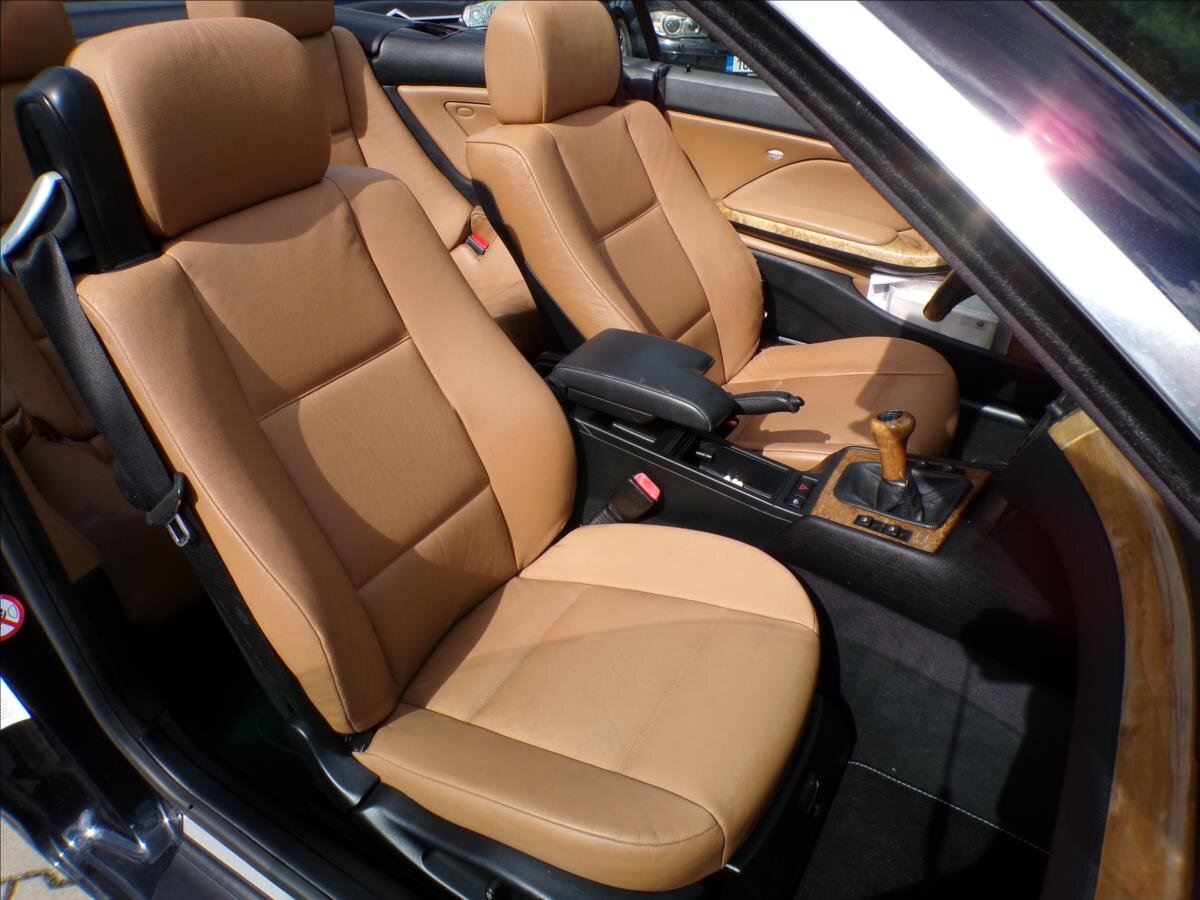 BMW Řada 3 Kabriolet 2,2 l 125 kw