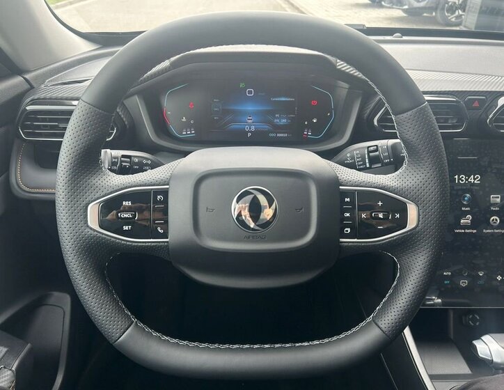 Dongfeng Ostatní Kombi 1,5 l 85 kw