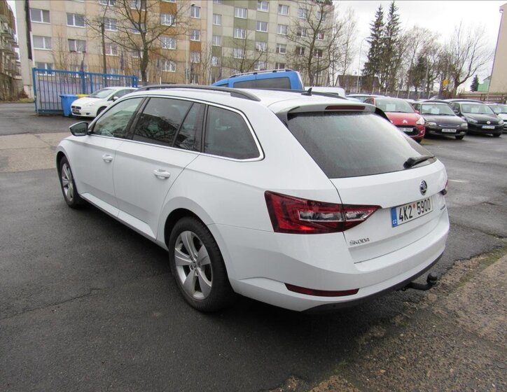 Škoda Superb 6