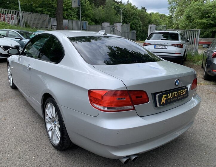 BMW Řada 3 Kupé 3,0 l 200 kw