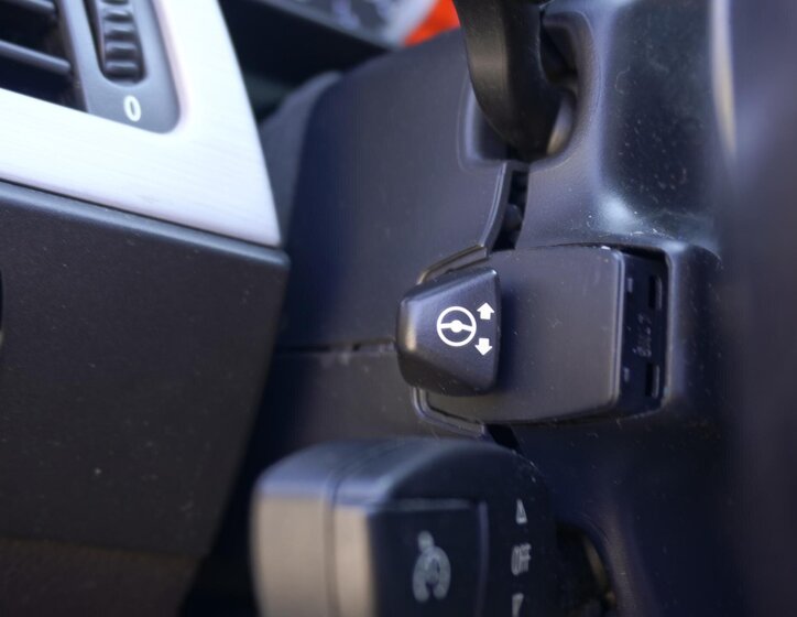 BMW M5 Sedan 5,0 l 373 kw