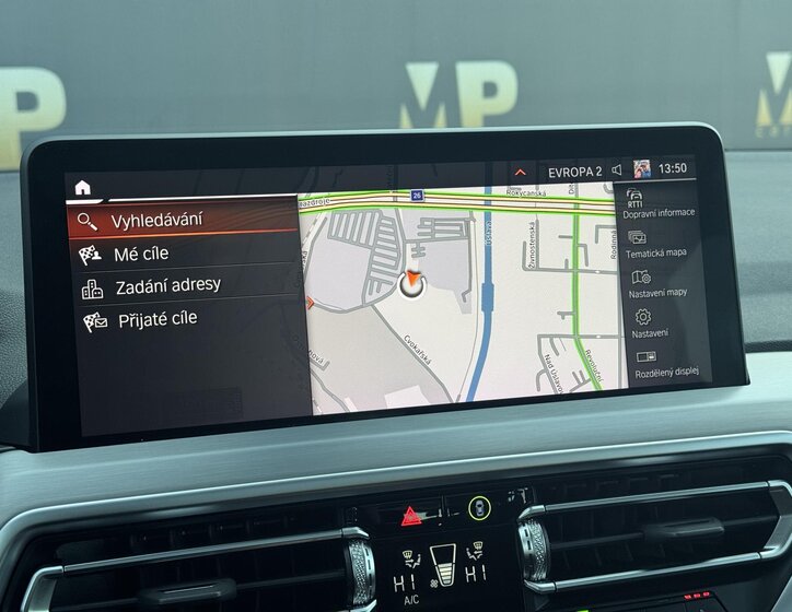 BMW X4 SUV / Terénní 2,0 l 140 kw