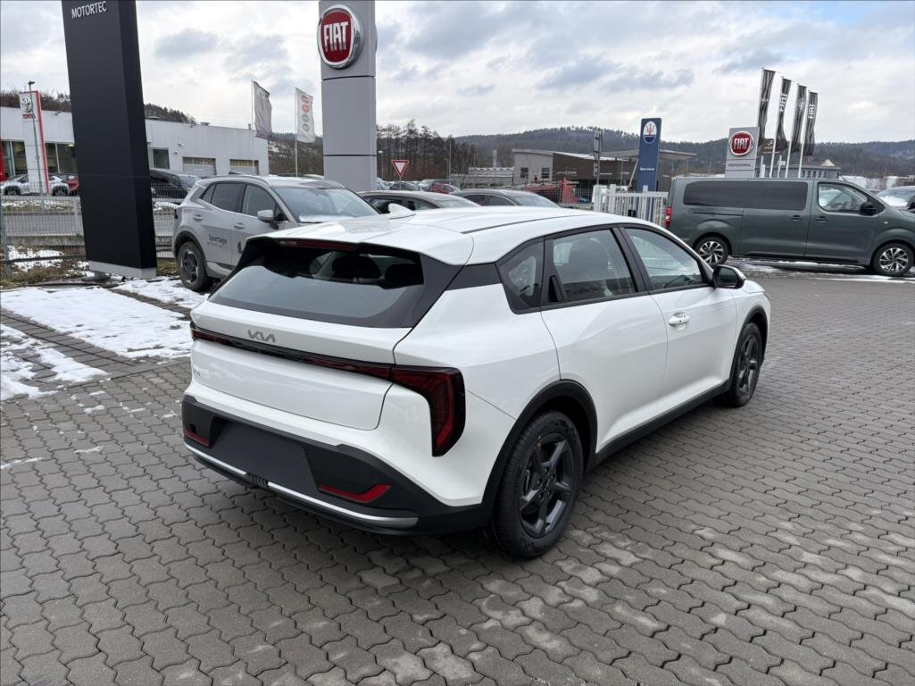 KIA Ostatní Hatchback 1,6 l 110 kw