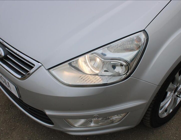 Ford Galaxy Kombi 2,0 l 103 kw