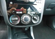 Opel Corsa Hatchback 1,4 l 64 kw