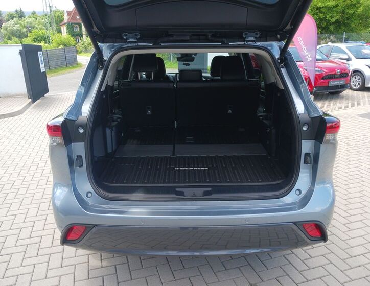 Toyota Highlander 13