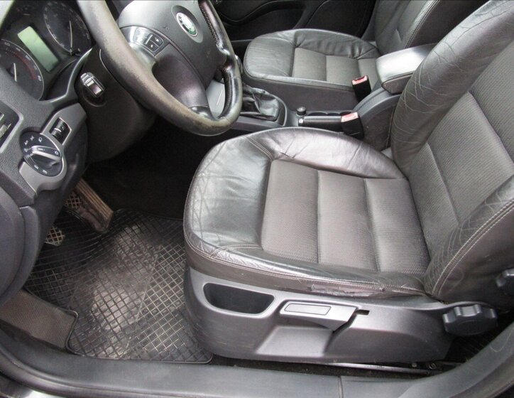 Škoda Octavia Kombi 2,0 l 103 kw