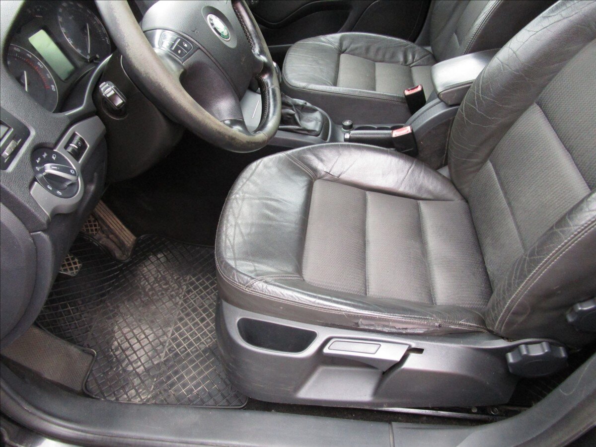 Škoda Octavia Kombi 2,0 l 103 kw