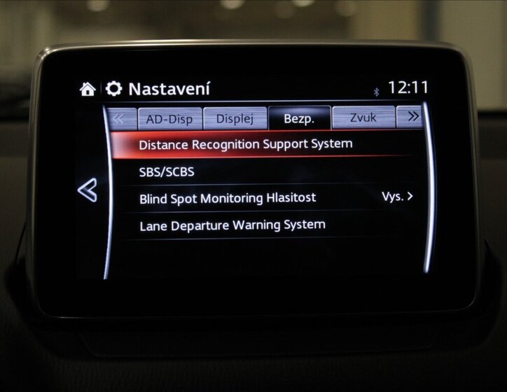 Mazda CX-3 SUV 2,0 l 110 kw