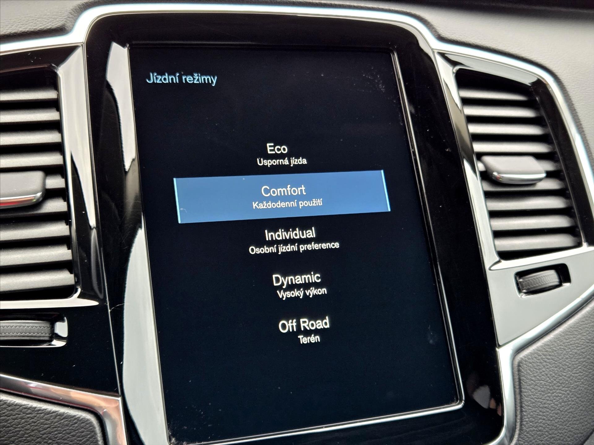 Volvo XC90 SUV 2,0 l 173 kw