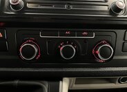 Volkswagen Transporter 9