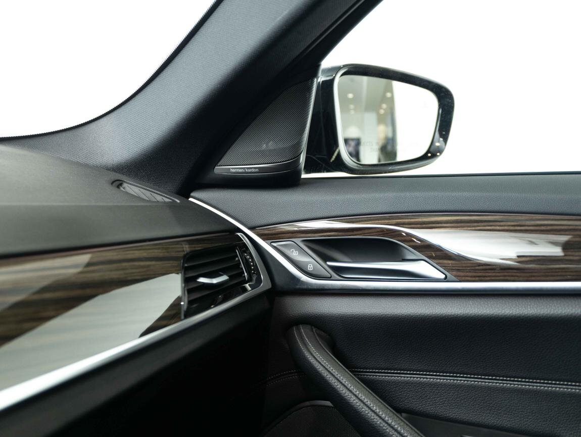 BMW Řada 5 Sedan / Limuzína 3,0 l 250 kw