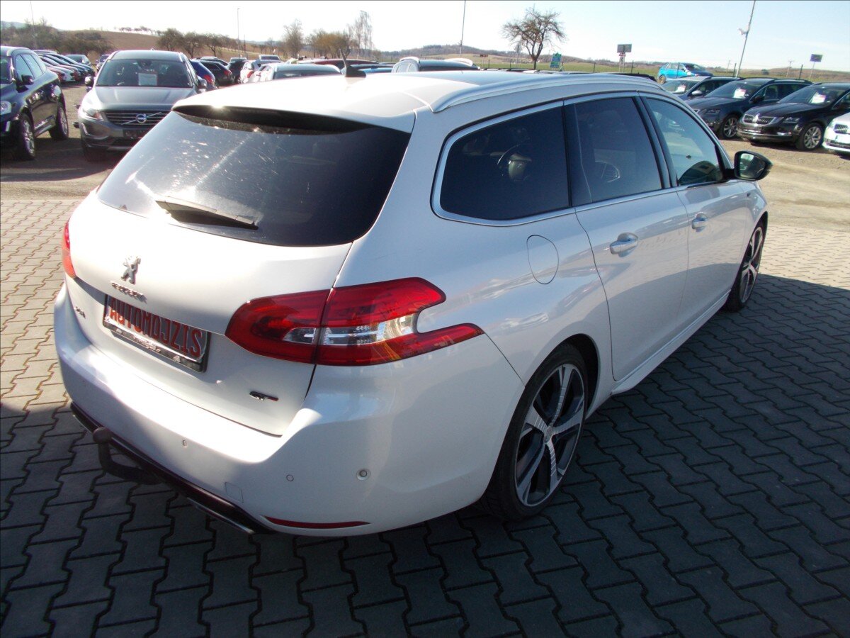 Peugeot 308 Kombi 2,0 l 133 kw