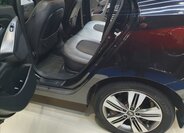 Hyundai ix35 SUV / Terénní 2,0 l 122 kw