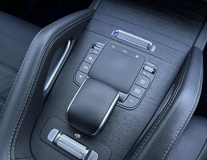 Mercedes-Benz GLE SUV 3,0 l 270 kw