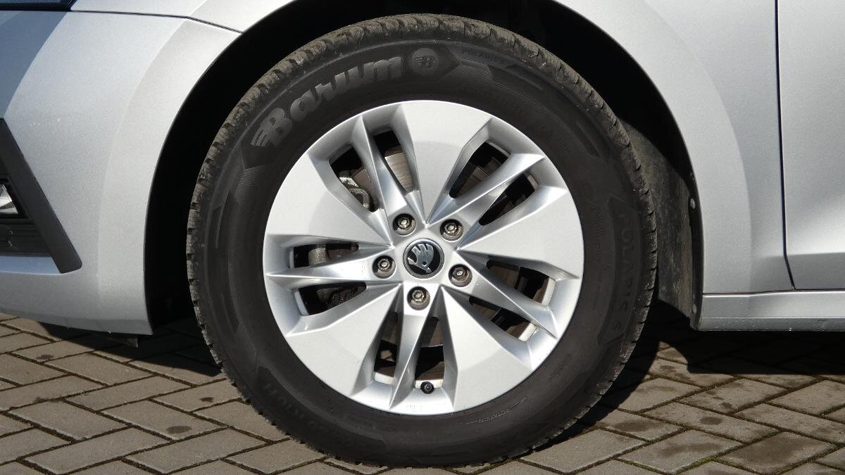 Škoda Octavia Sedan / Limuzína 2,0 l 110 kw