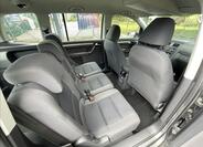 Volkswagen Touran 33