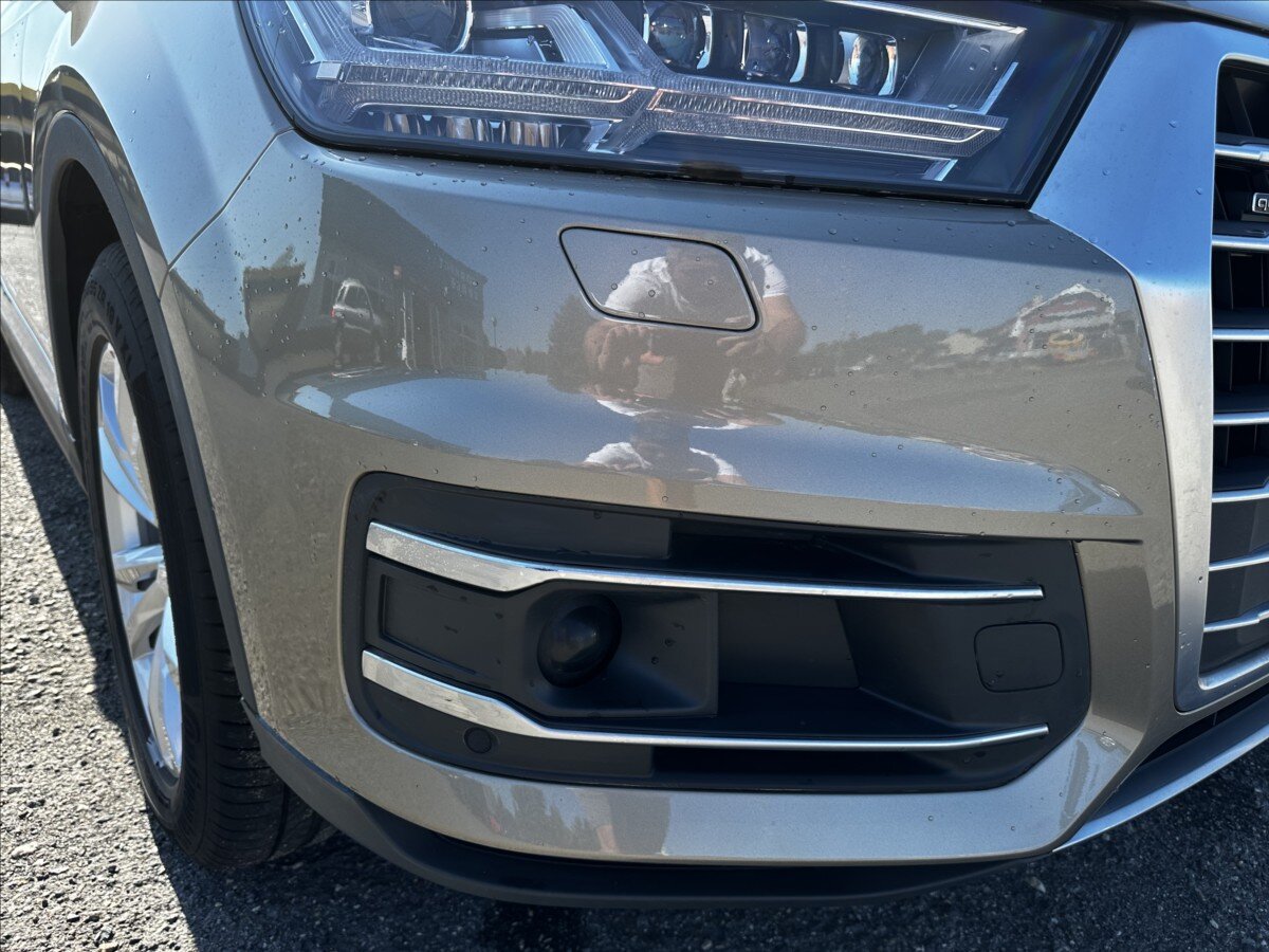 Audi Q7 SUV / Terénní 3,0 l 245 kw