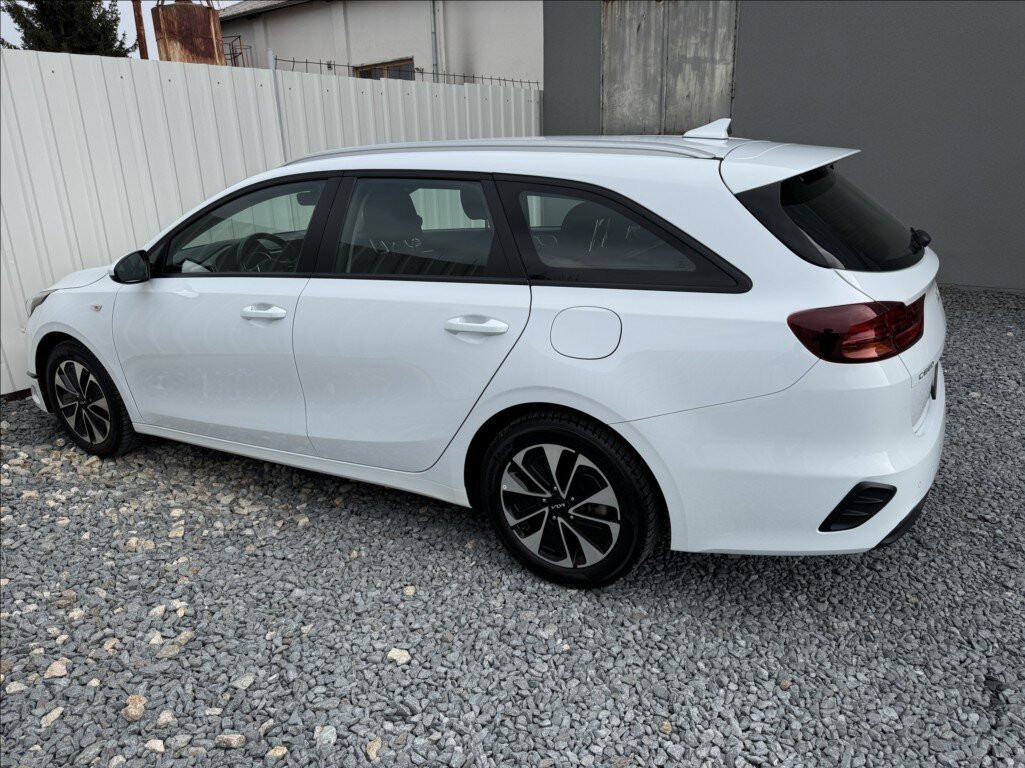 KIA Ceed Kombi 1,5 l 103 kw