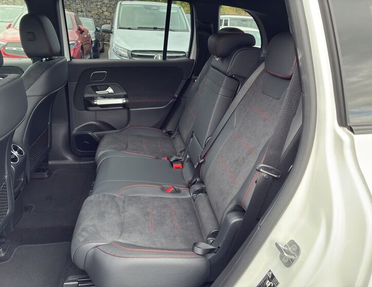 Mercedes-Benz EQB SUV / Terénní 0,0 168 kw