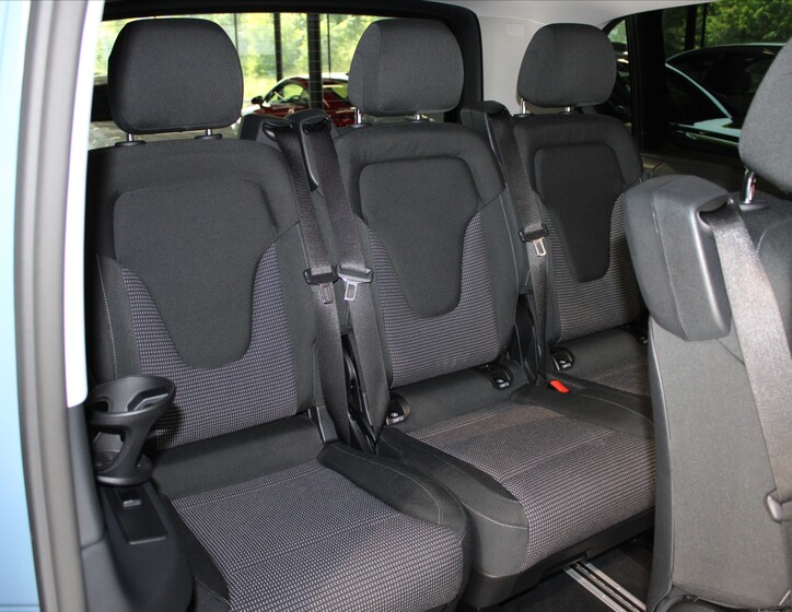 Mercedes-Benz Třídy V 27