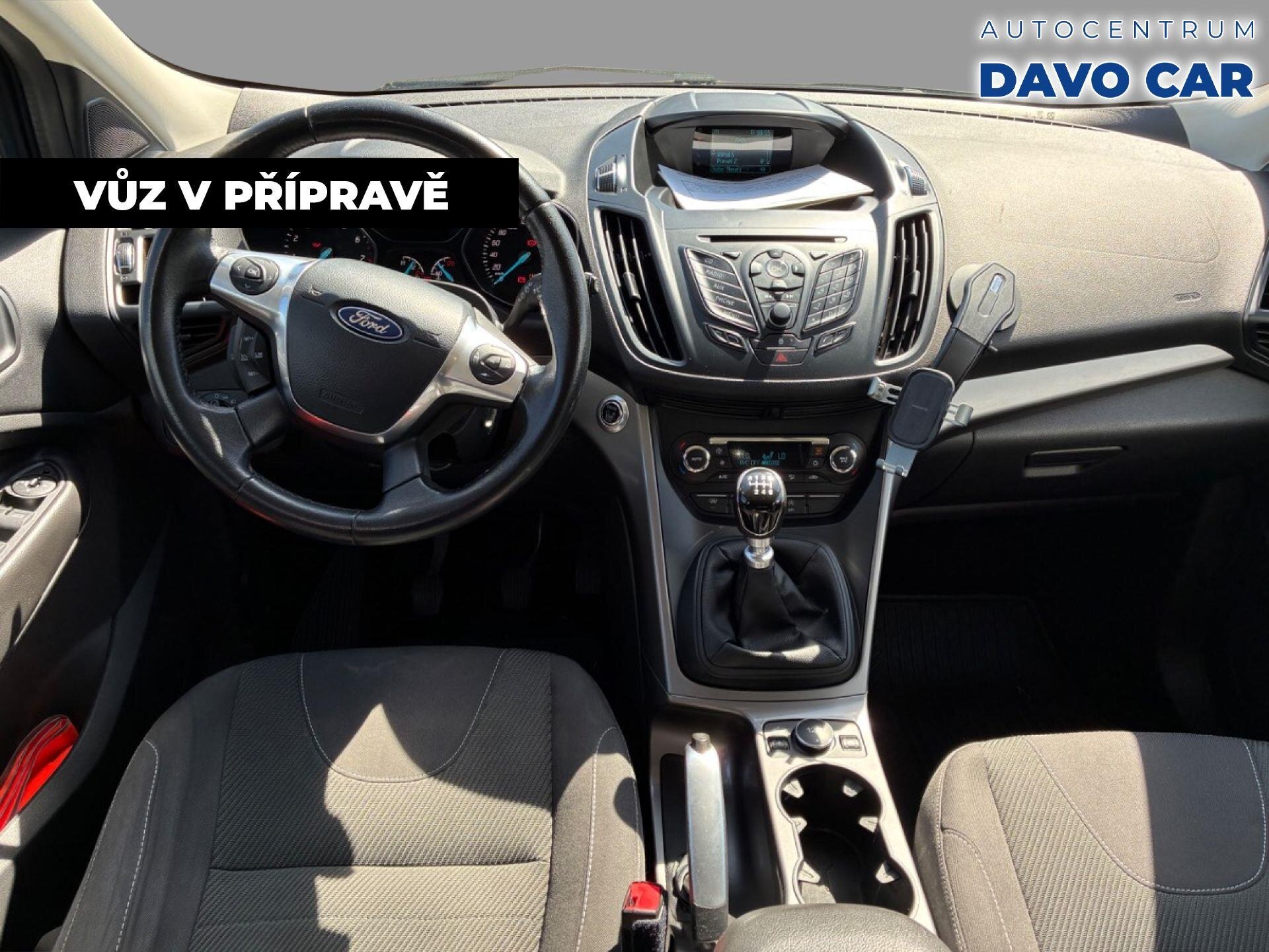 Ford Kuga SUV / Terénní 1,5 l 110 kw