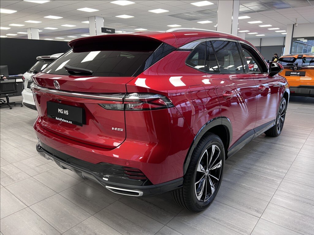 MG HS SUV 1,5 l 125 kw