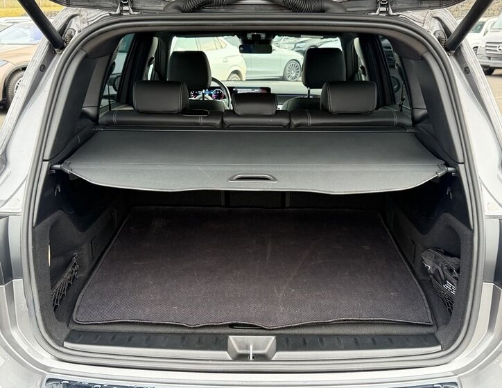 Mercedes-Benz GLB SUV / Terénní 2,0 l 110 kw