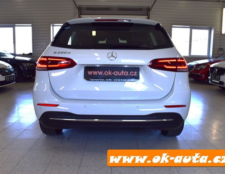 Mercedes-Benz Třídy B MPV 2,0 l 110 kw