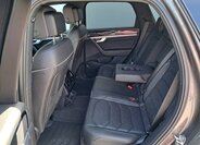 Volkswagen Touareg SUV / Terénní 3,0 l 210 kw