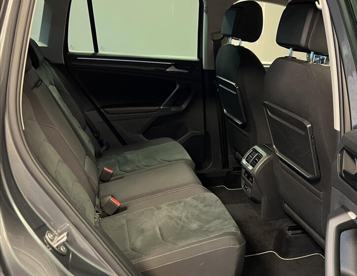 Volkswagen Tiguan 14