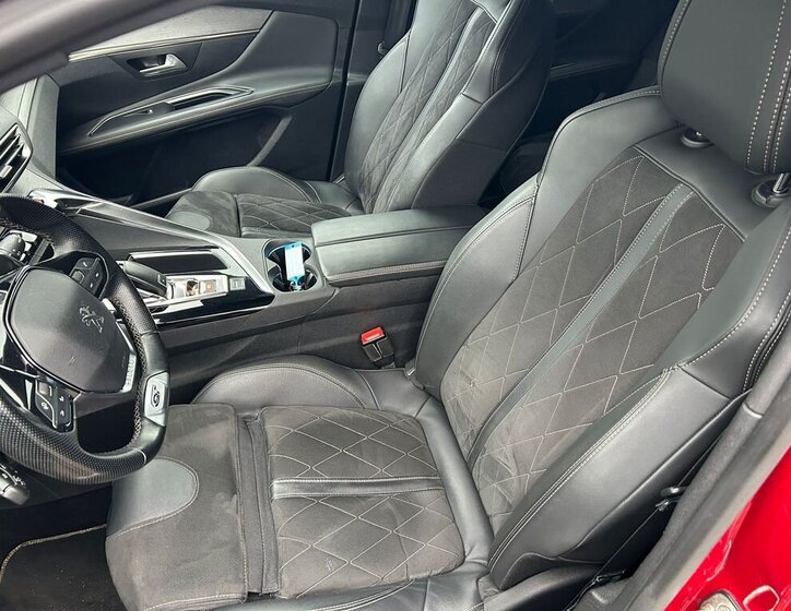 Peugeot 3008 SUV / Terénní 2,0 l 130 kw