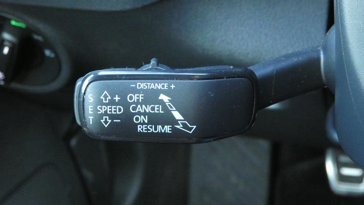 Škoda Karoq SUV / Terénní 1,5 l 110 kw