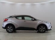 Toyota C-HR SUV / Terénní 1,8 l 72 kw