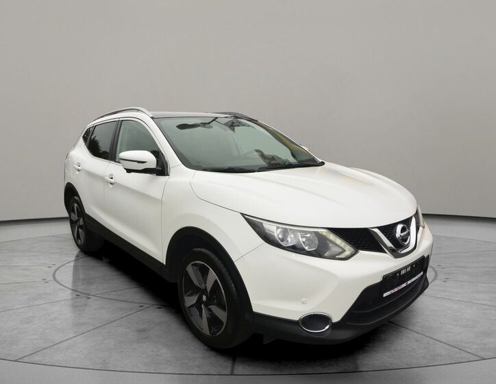 Nissan Qashqai SUV / Terénní 1,2 l 85 kw