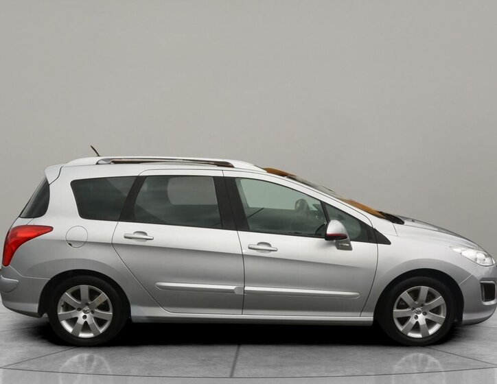 Peugeot 308 Kombi 2,0 l 110 kw