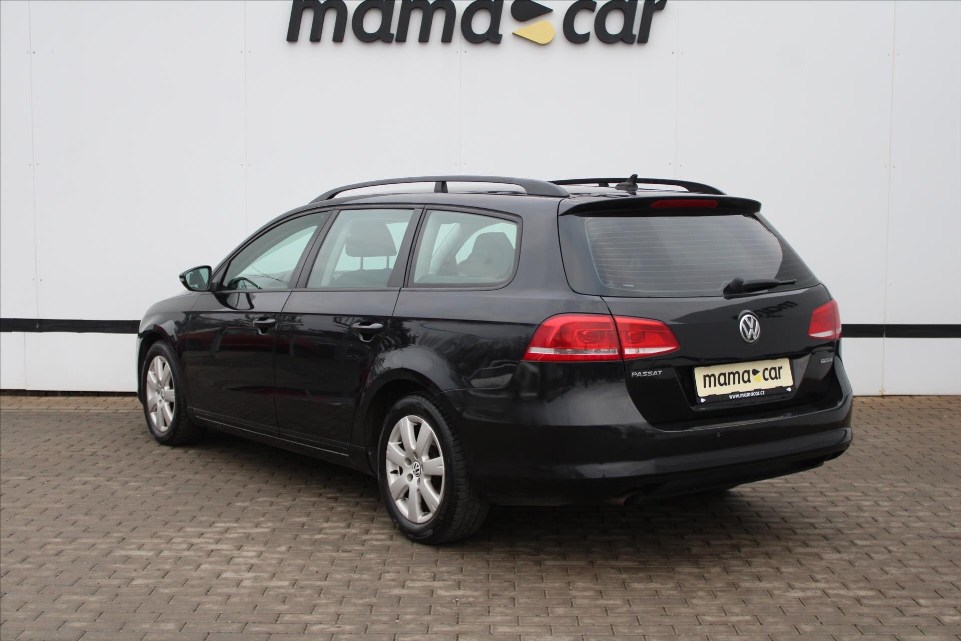 Volkswagen Passat Kombi 1,6 l 77 kw