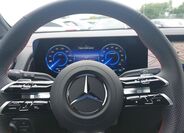 Mercedes-Benz EQB 9