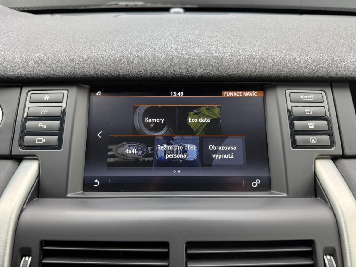 Land Rover Discovery Sport SUV / Terénní 2,0 l 132 kw