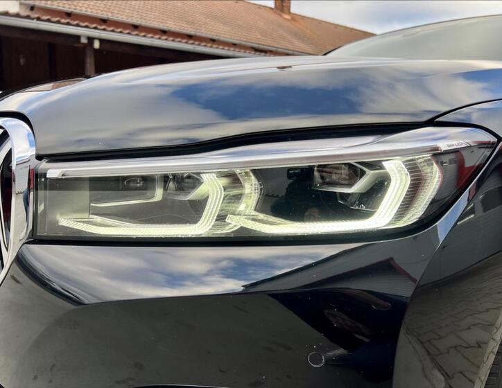 BMW Řada 7 59